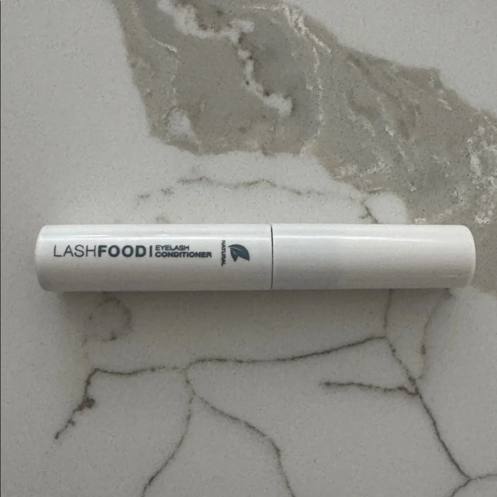 🌸5/$25🌸 Lash Food eyelash conditioner